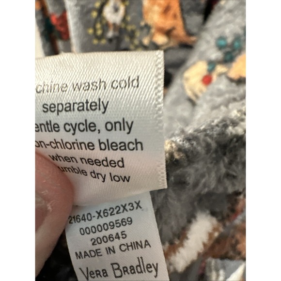 Vera Bradley Women's 2X/3X  Hooded Fleece Tie Robe Grey Holiday Dog Show - Picture 8 of 11